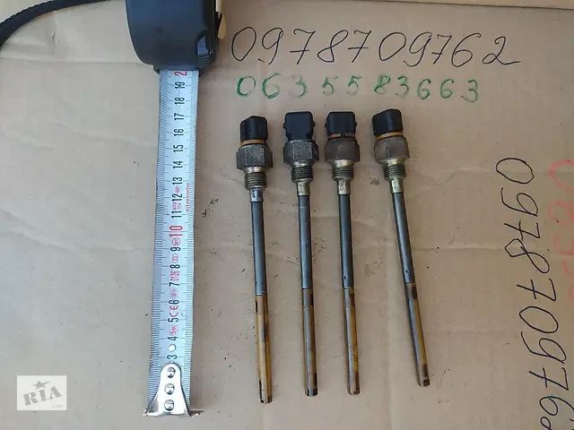 Датчик уровня масла renault 421391 1.2, 1.4 , 1.5, 1.6 , 1.8 ,1.9 рено