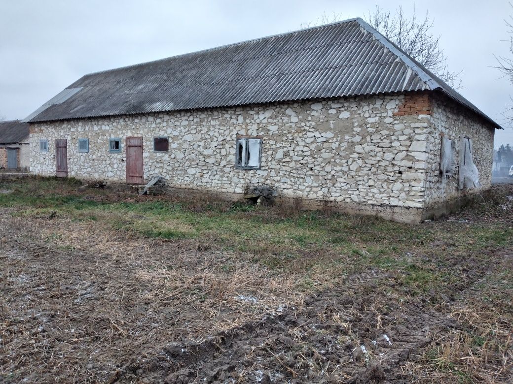 Продам незавершане будівництво