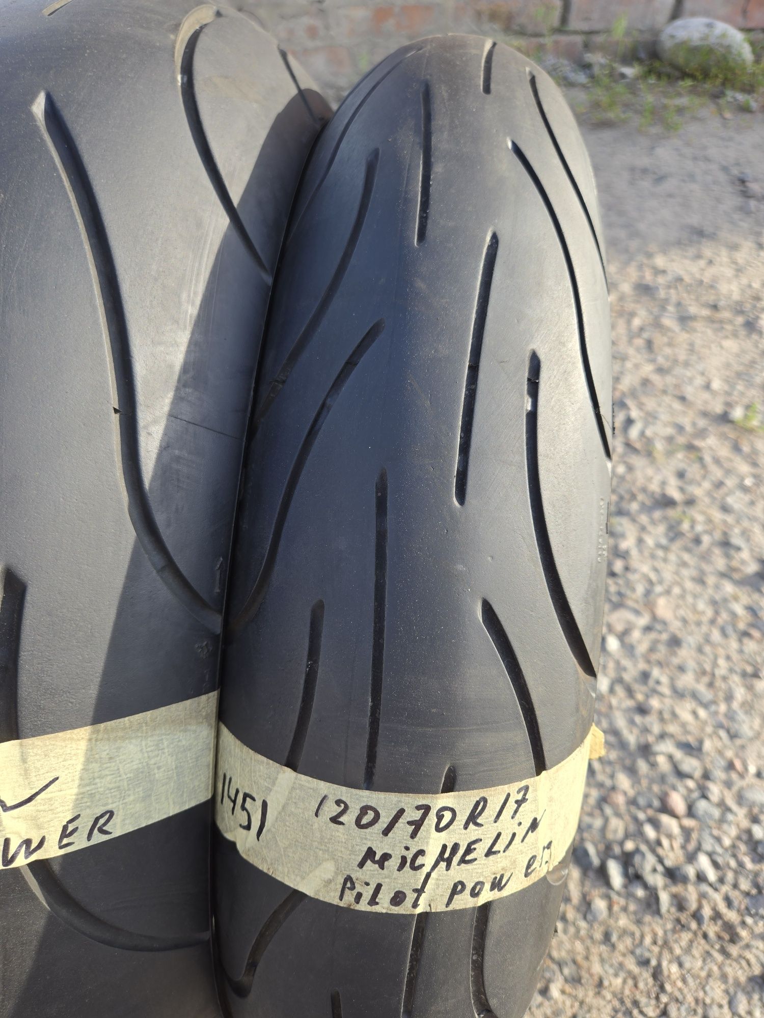 180/55R17 120 70 17 Michelin pilot power 2023