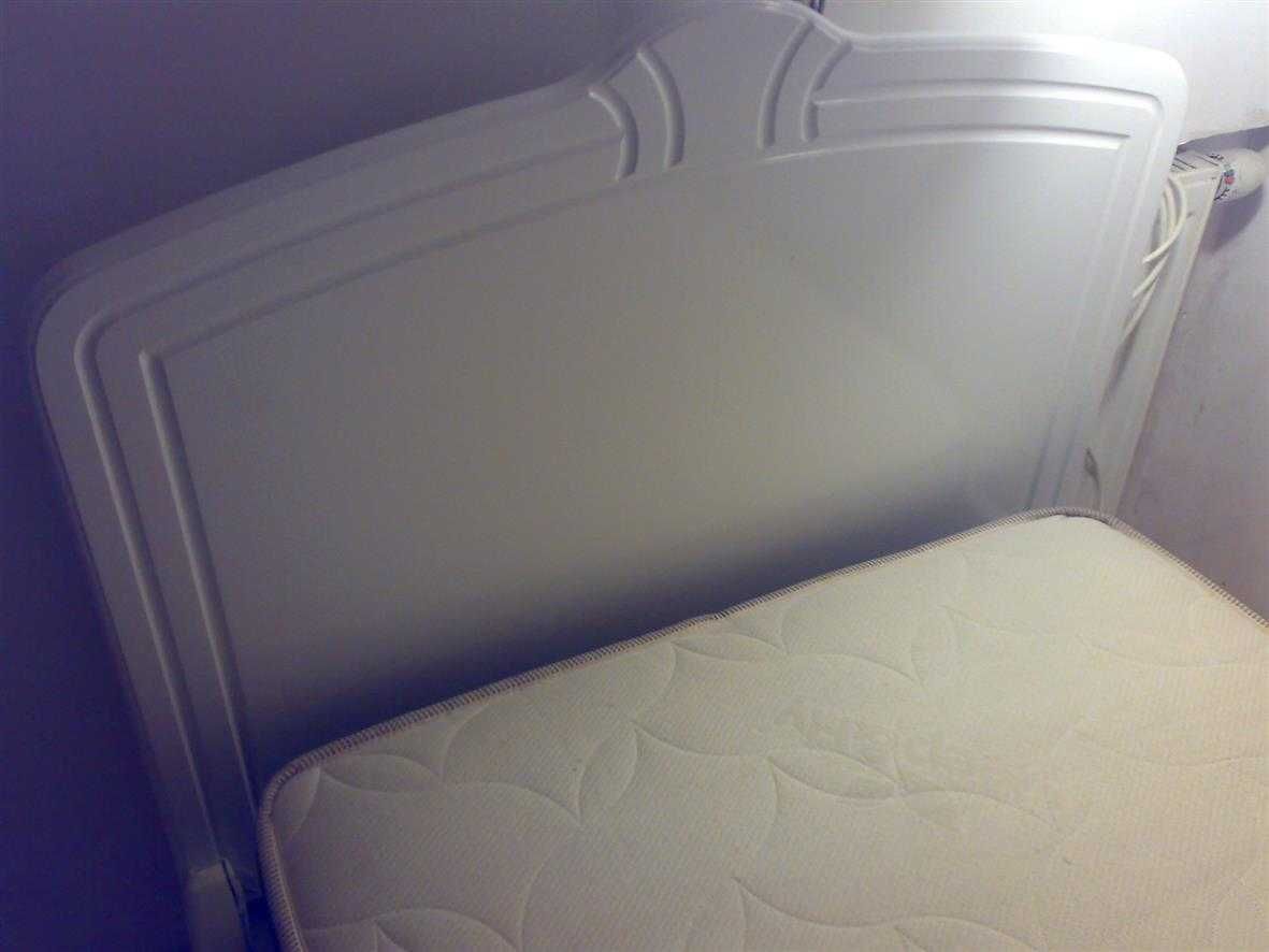 Продам красивую кровать+матрас, 1,5 сп. места, делали под заказ 9600гр
