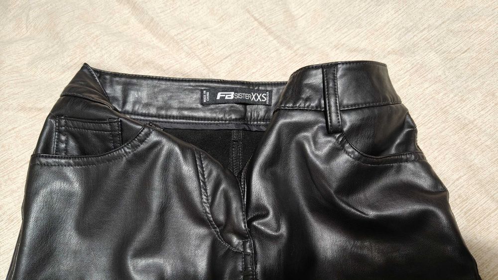 Штаны кожаные (под кожу)