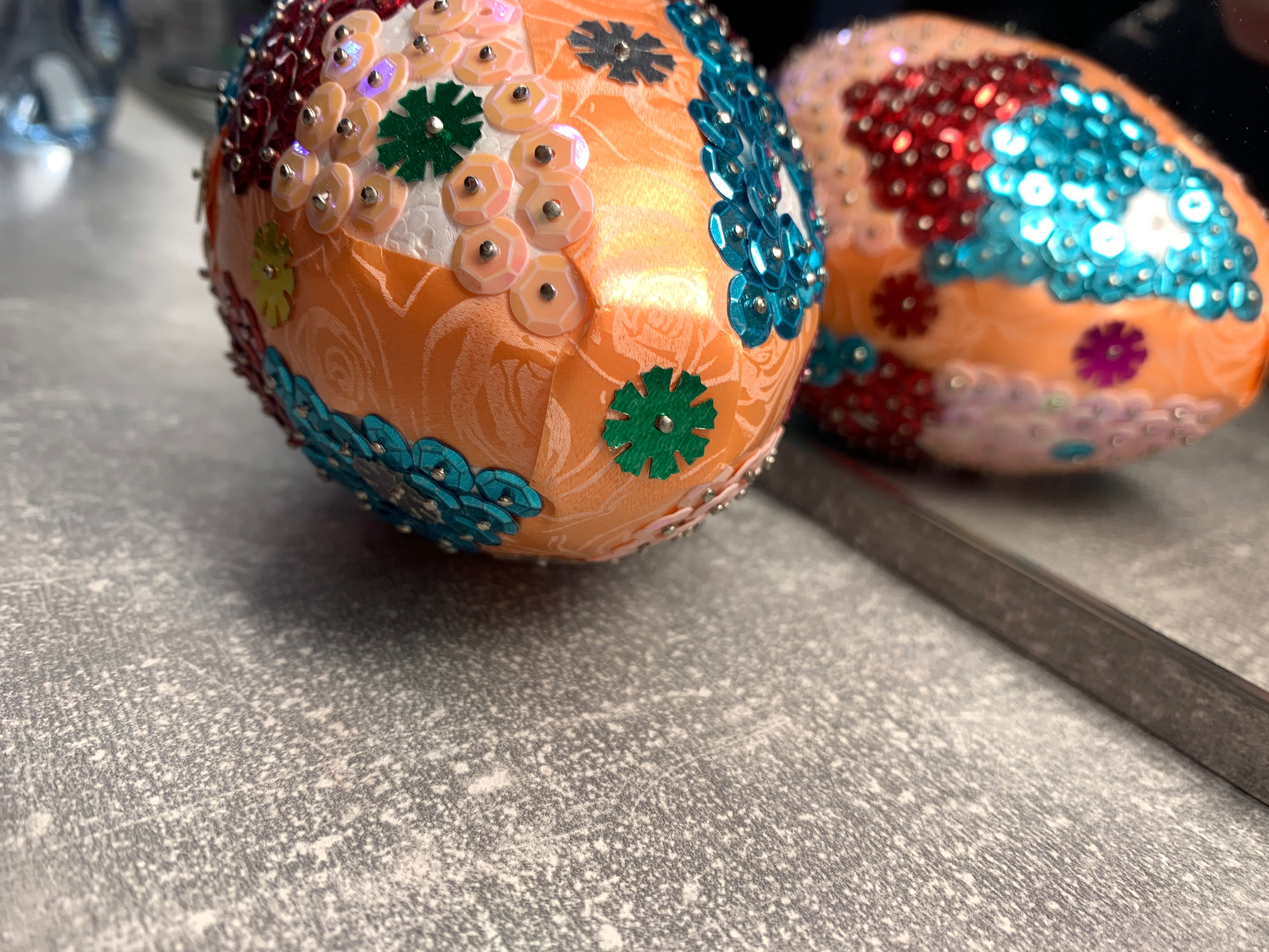 Jajo z cekinów i wstążki - własnoręczne - handmade - HIT!
