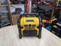 Dewalt DCR019 / будівельне радіо Девольт