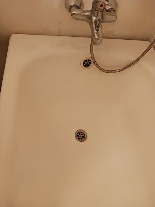 Stara wanna żeliwna