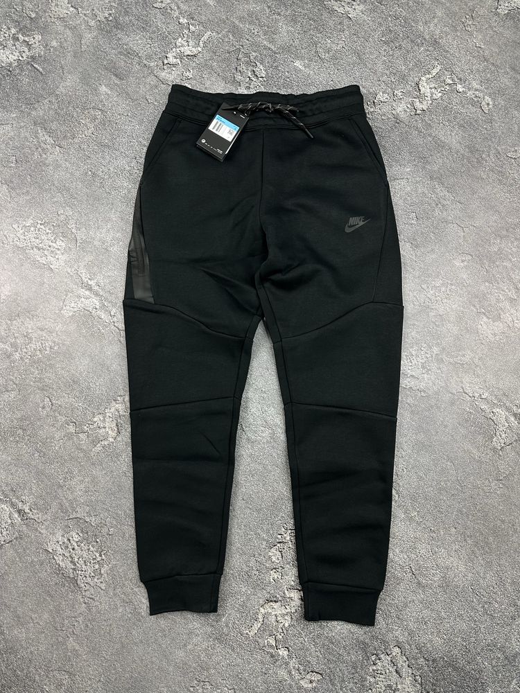Штаны найк Теч флис Nike tech fleece НОВЫЕ черные