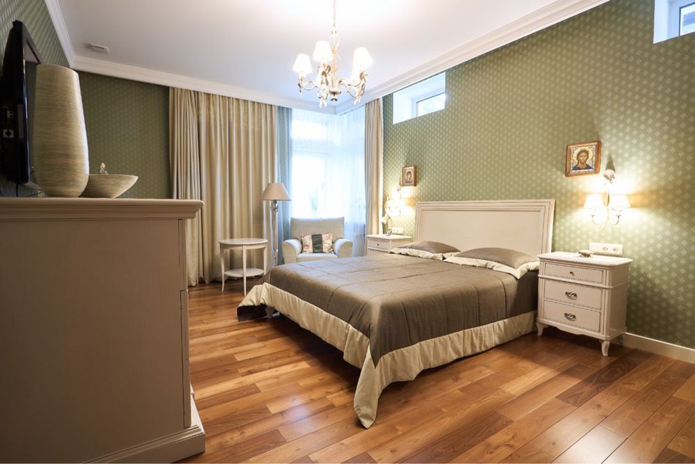 Продам дом на правом берегу реки Днепр пос.Ямбург с.Днепровое