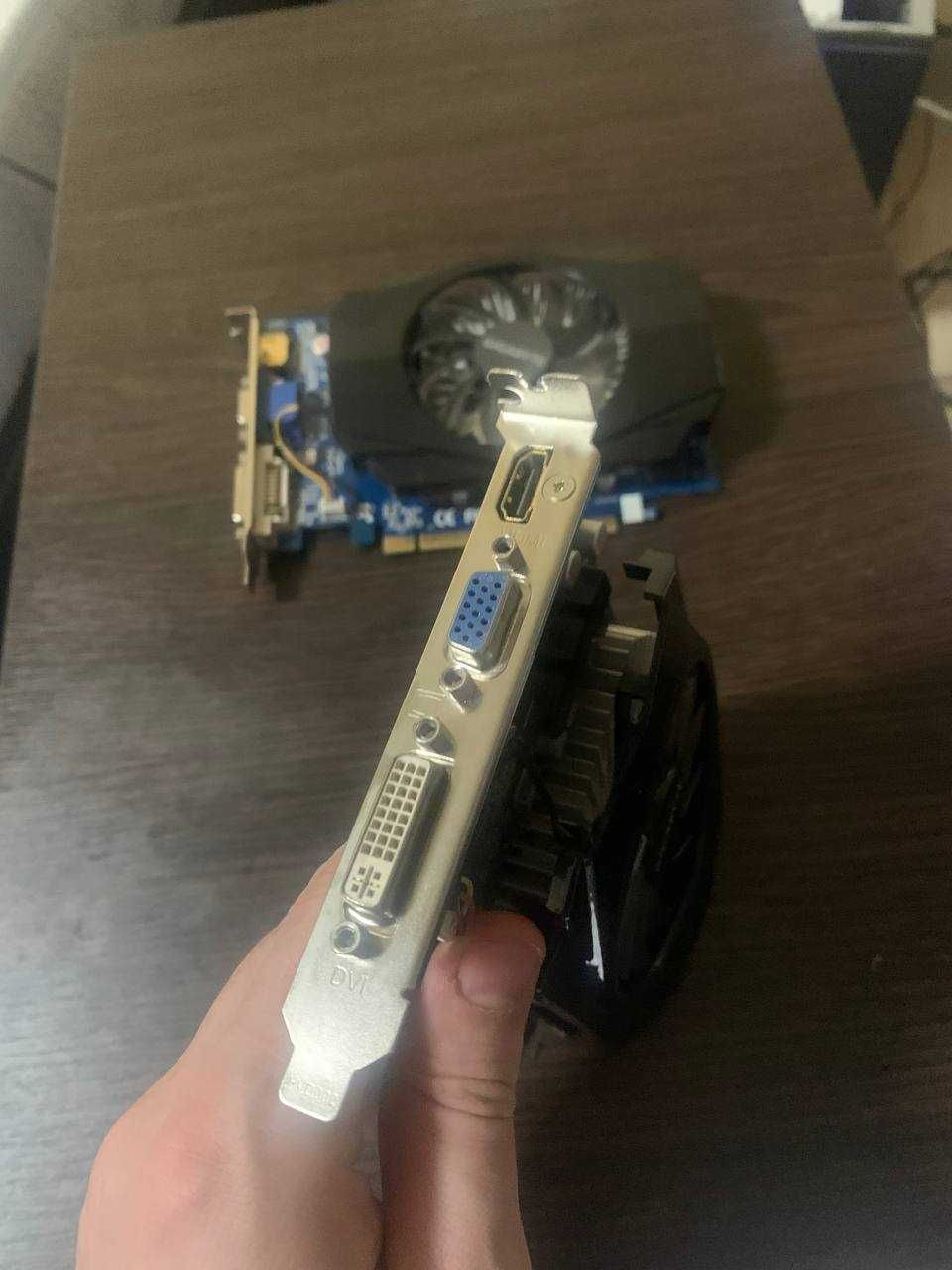 Відеокарта Gigabyte GeForce GT730 2GB DDR3 128bit/Ідеал