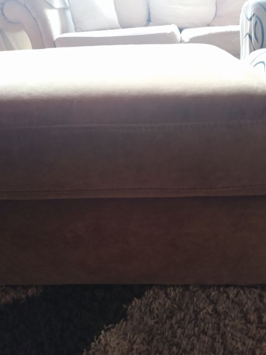 Puf welurowy otwierany ze skrzynią rezerwacja