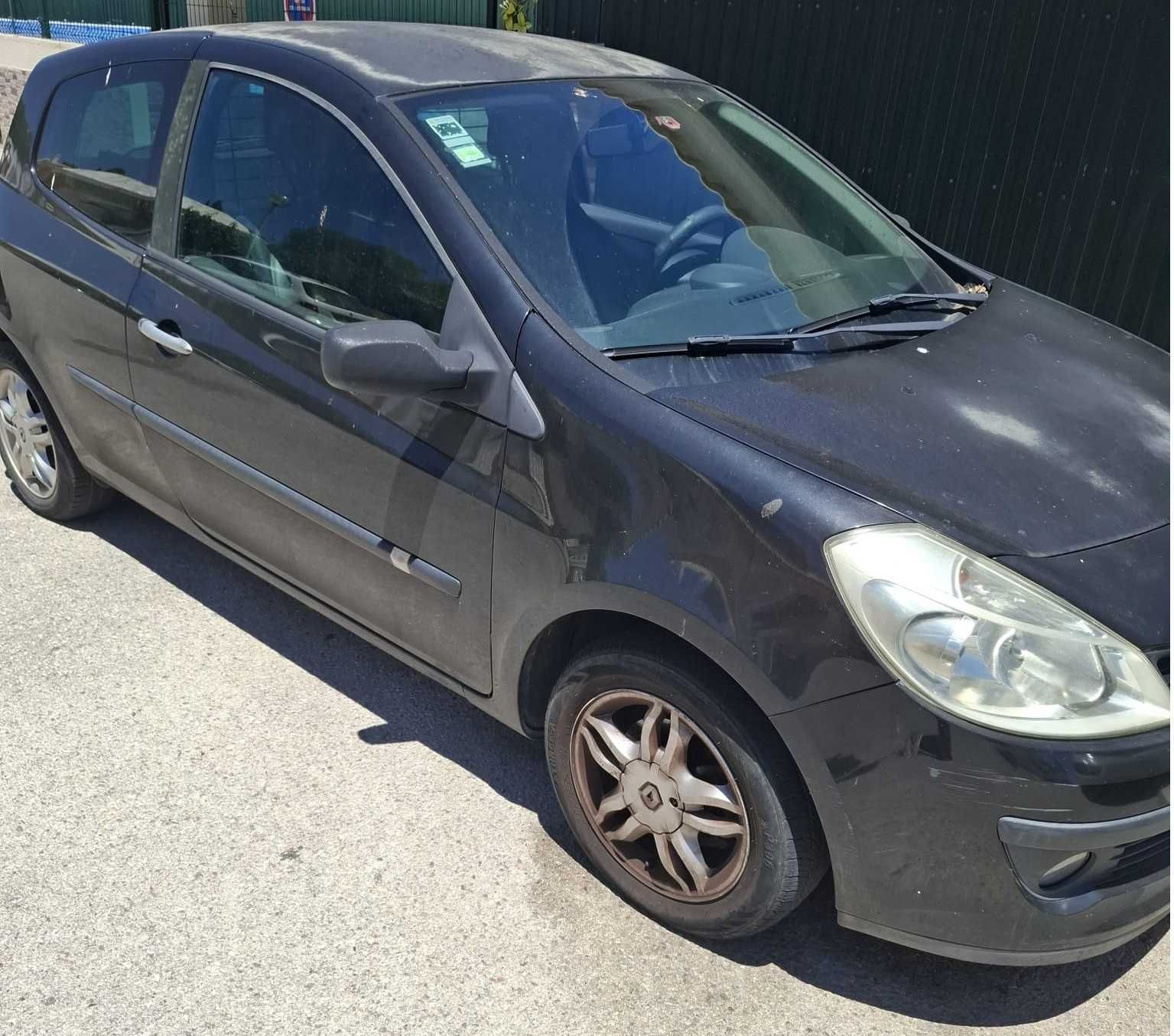 renault clio do ano 2007