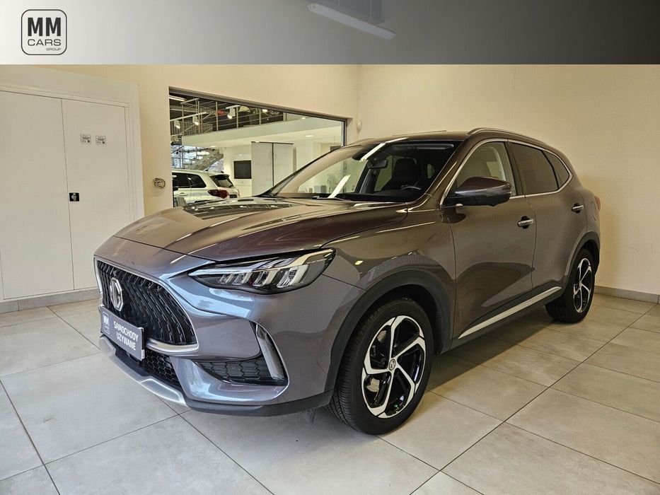 MG HS Salon Polska, Exclusive