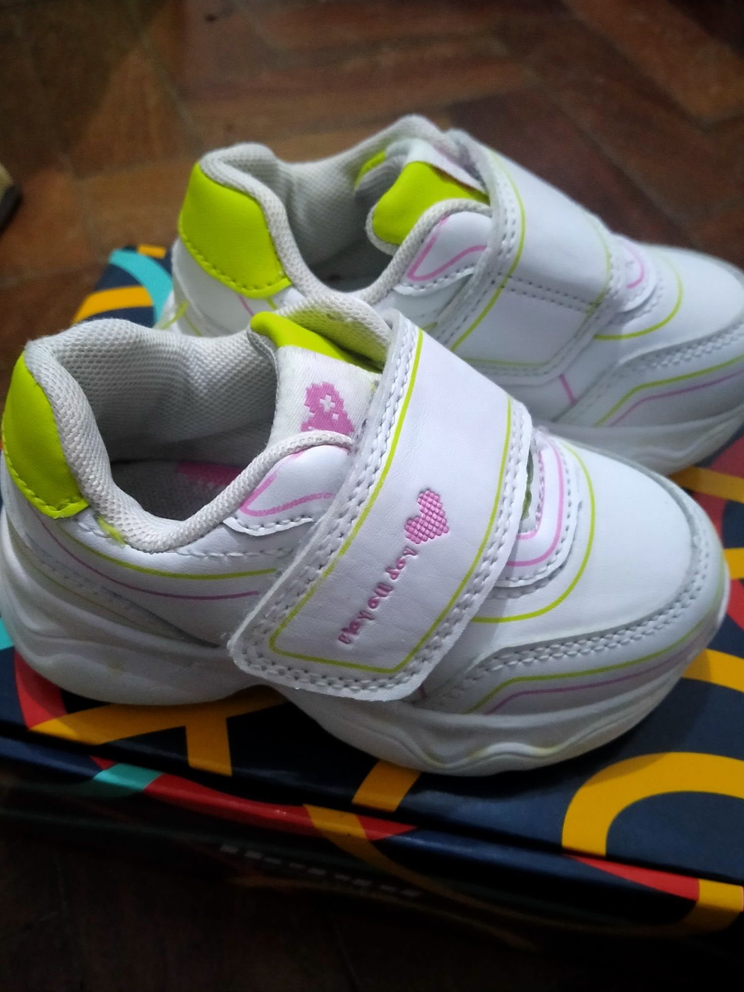 Sapatos de criança