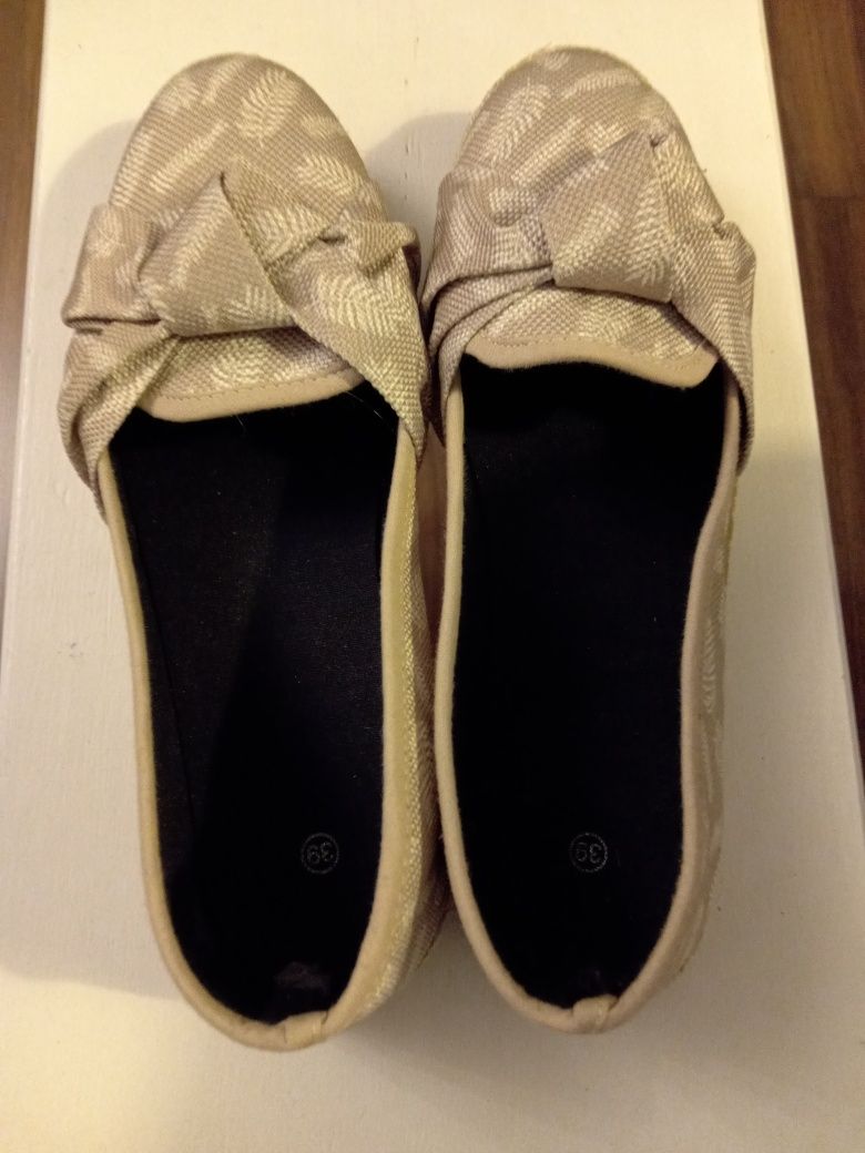 Buty damskie espadryle 39