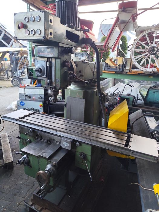 Frezarka uniwersalna do metalu Wiertarka wiertarko tokarka szlifierka