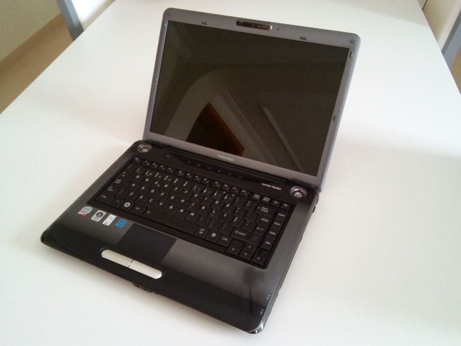 Portátil Toshiba Satellite A300-1l4