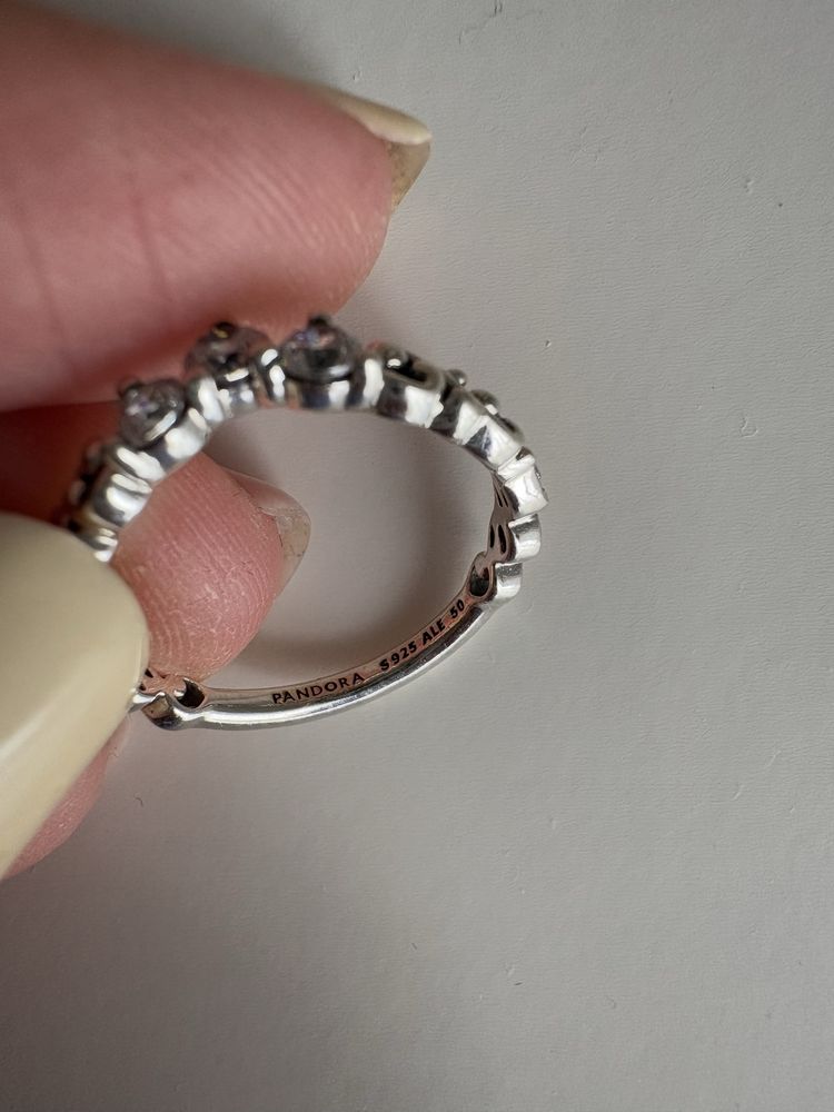 Anel Pandora Regal Swirl Tiara