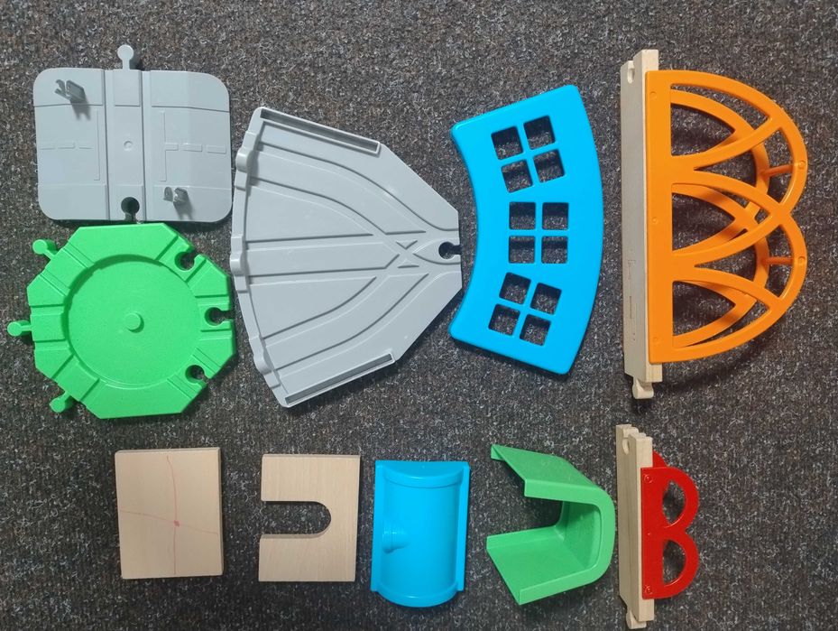 Залізна дорога Ikea, дерев'яна