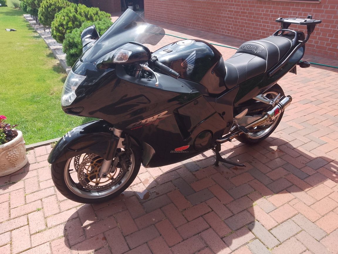 Honda Cbr1100xx Black Bird
