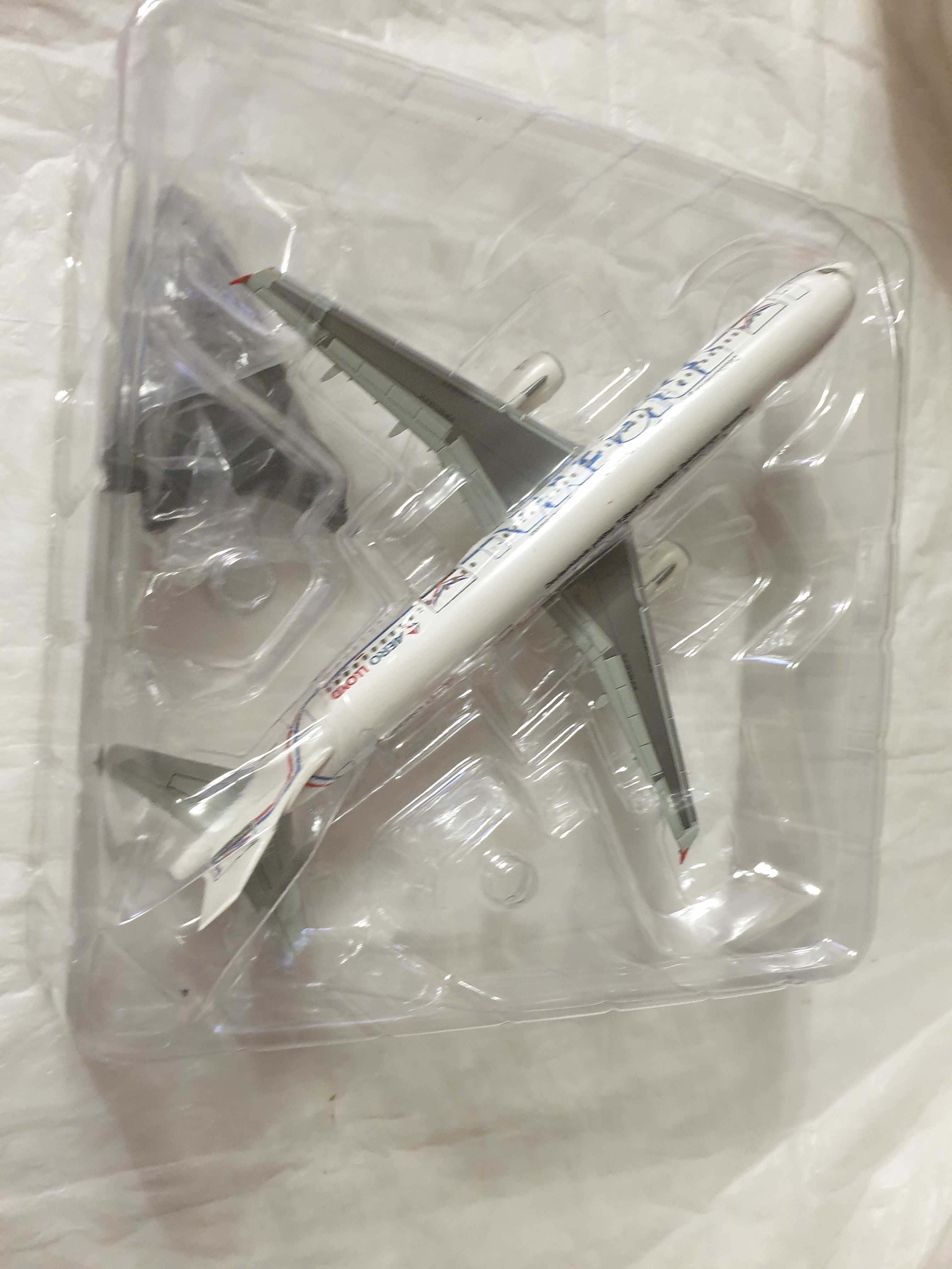 1/200 Herpa 550680 airbus 321 aero lloyd - Trigema