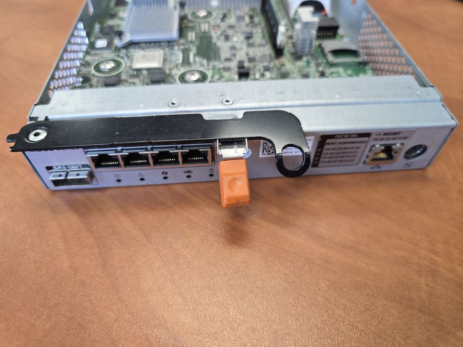 Kontroler macierzy dyskowej DELL MD3200