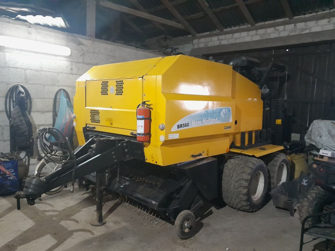 Sprzedam prasa prasoowijarka New Holland BR560 Case