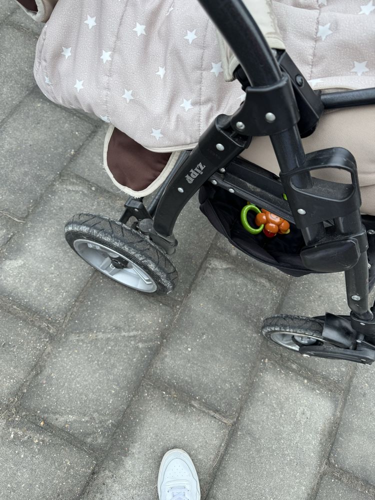 Wozek 2 w 1  dziecięcy unisex