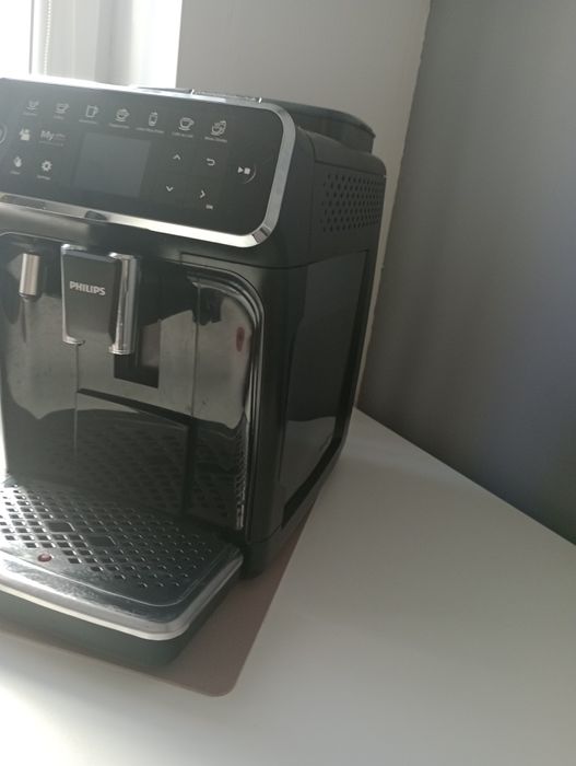 Ekspres do kawy Philips latte go