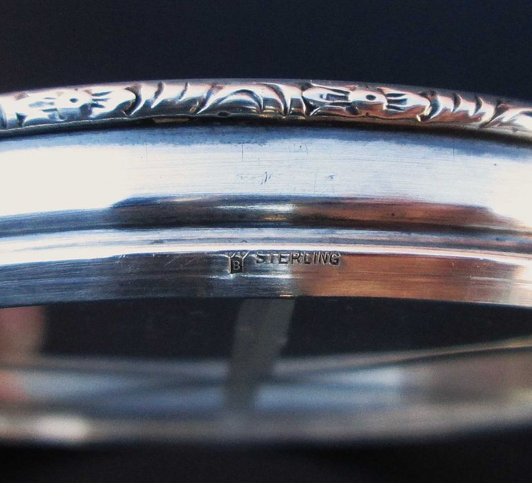 Antiga Base para Garrafa em PRATA STERLING 925 c/ fundo em Vidro - USA