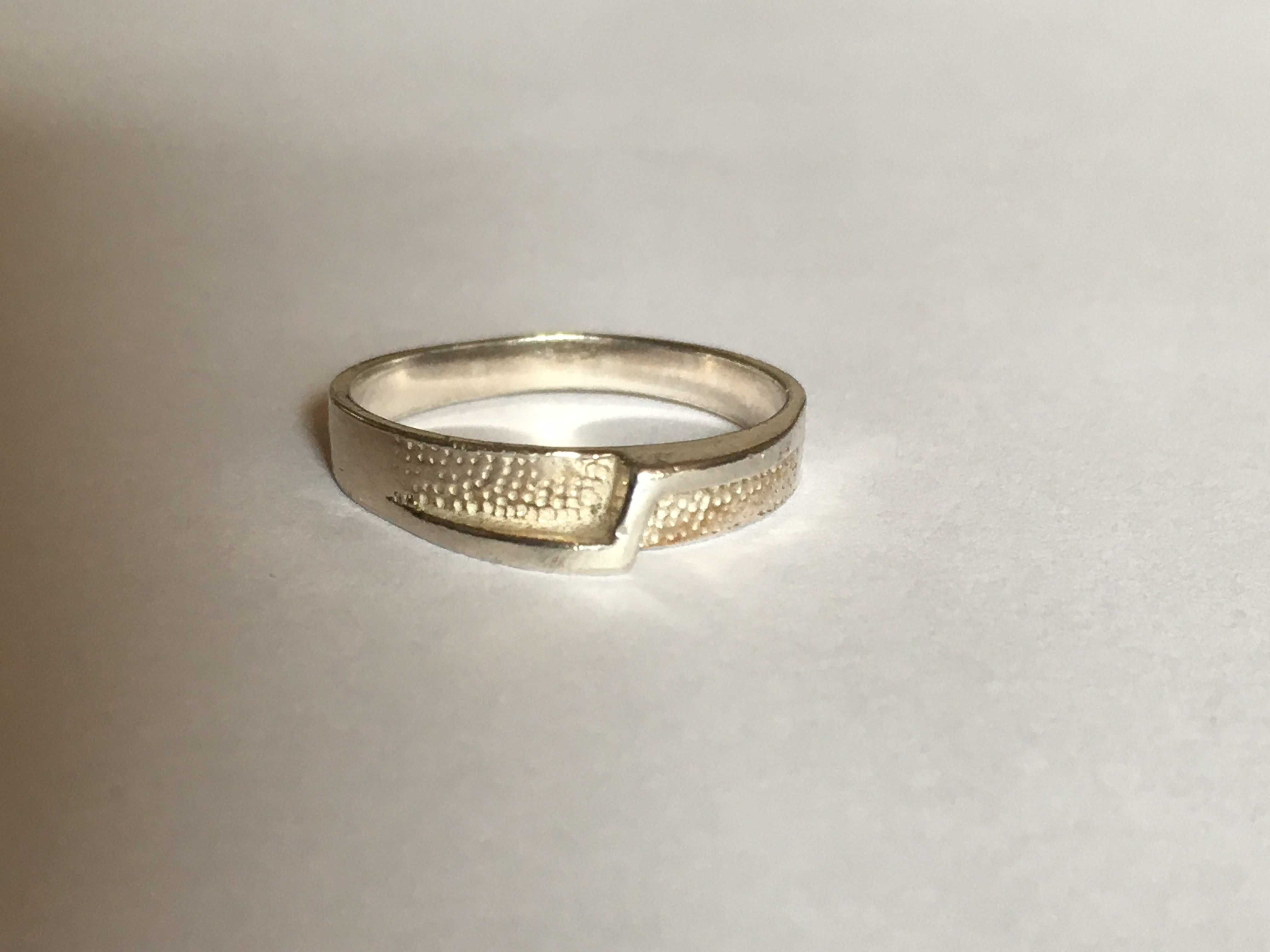 srebrny pierścionek - vintage prl, warmet/agat kłodzko