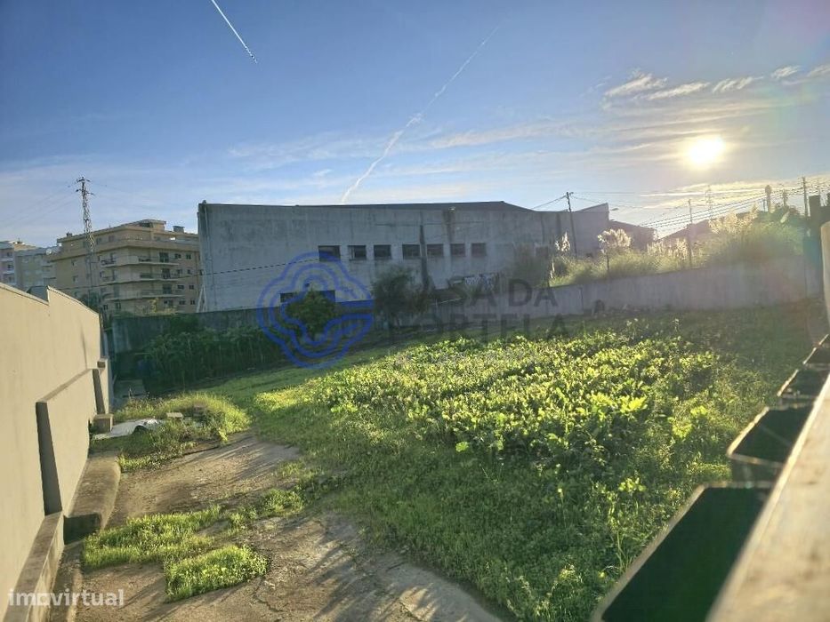 Venda de terreno Misto, com Viabilidade de Construção situado em Rio T