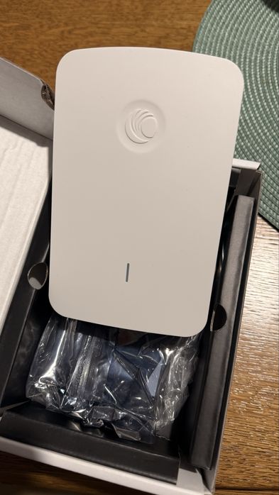 Punkt dostepowy CnPilot e430H - Cmbium Networks