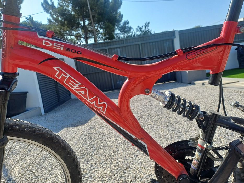 Bicicleta TT roda 24 com amortecedor