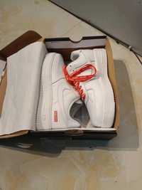 Nike Air Force 1 Low Supreme White  39