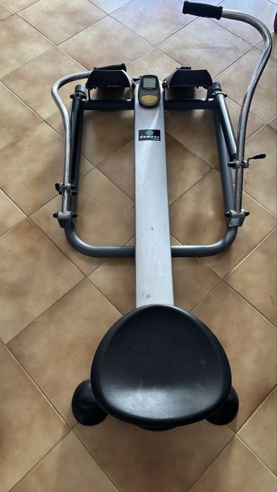 Maquina de remo para exercicio