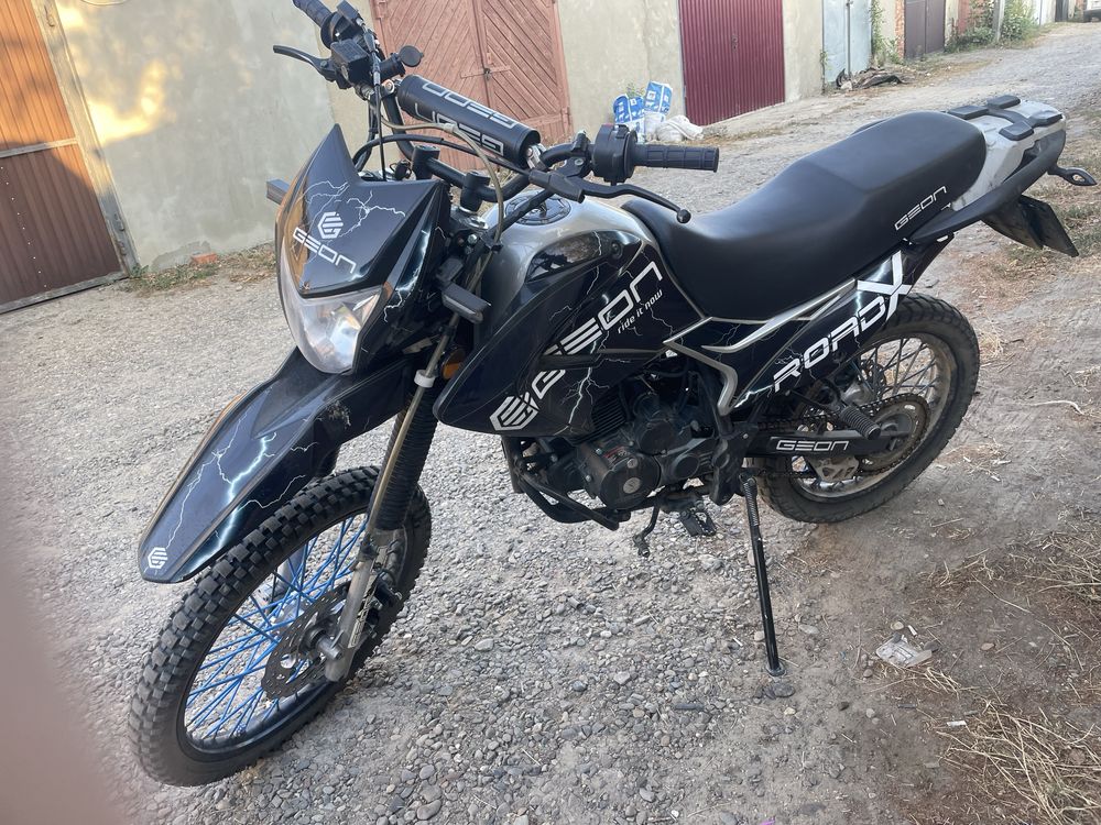 Geon X-ROAD PRO 250