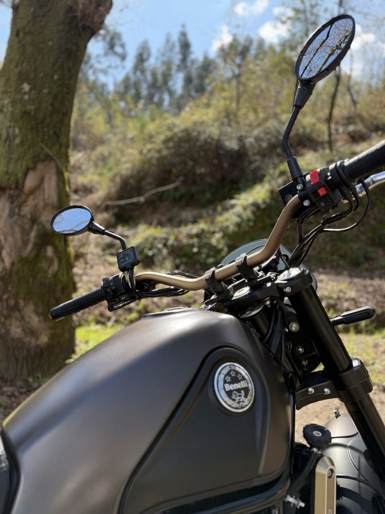 Benelli Leoncino 500