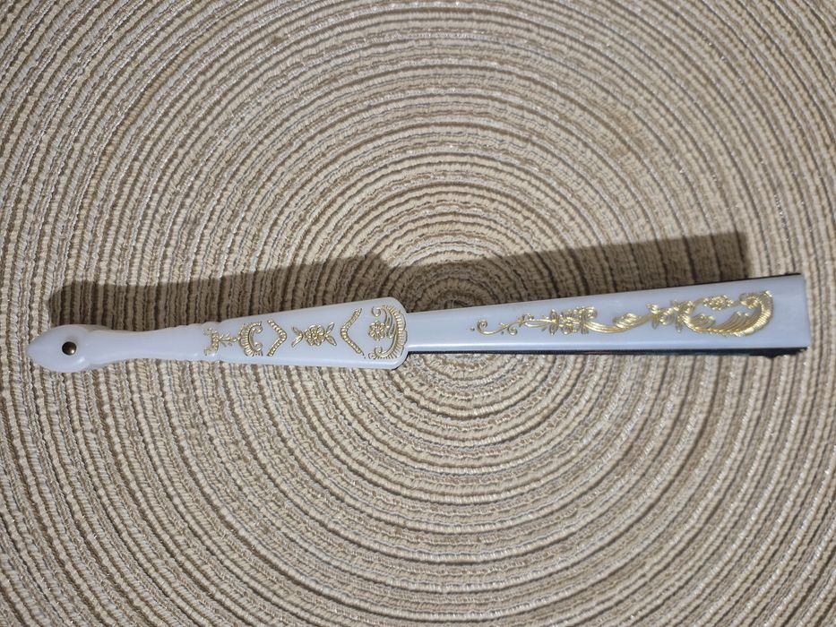 Веер раскладной красивый