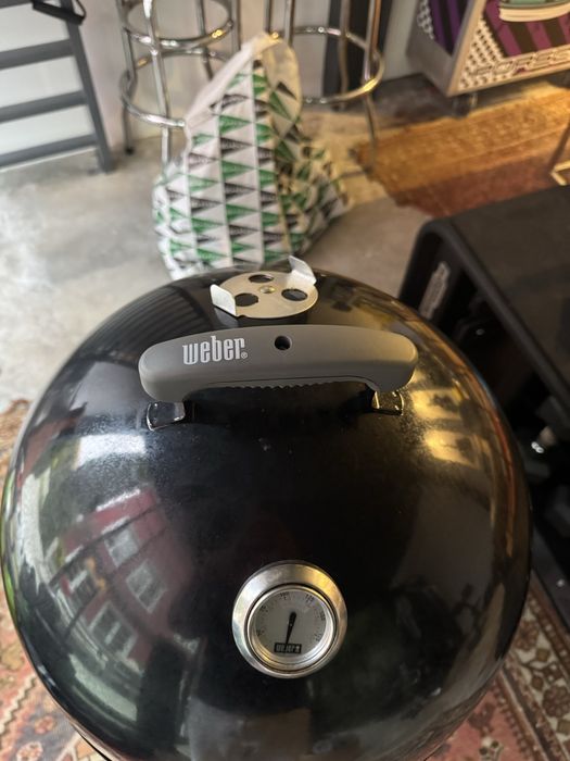 Weber Smokey Mountain – Defumador original, impecável