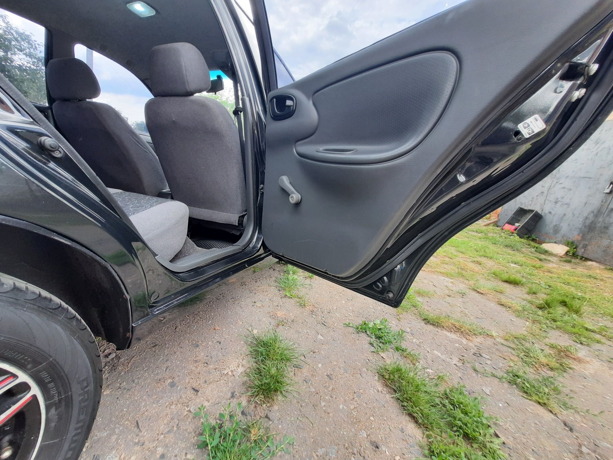 Daewoo lanos 1.6