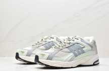 Bad Bunny x adidas originals Response CL GY2015