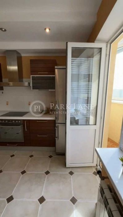 2-к з ремонтом Деміївка метро Голосіївська Деміївська вул. Забіли 5