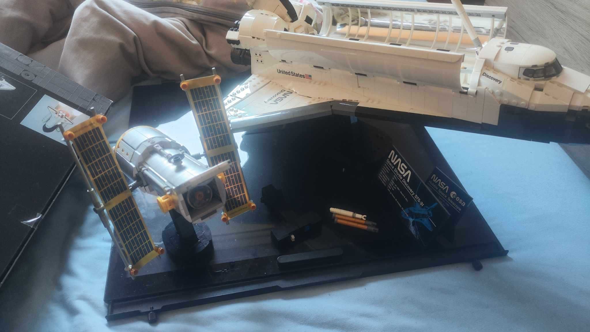 LEGO NASA Space Shuttle Discovery #10283