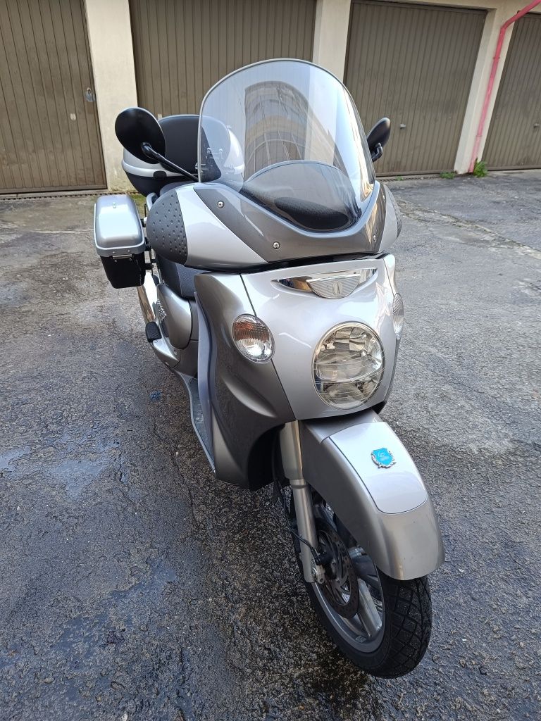 Mota scooter Aprilia scarabeo 500 cc