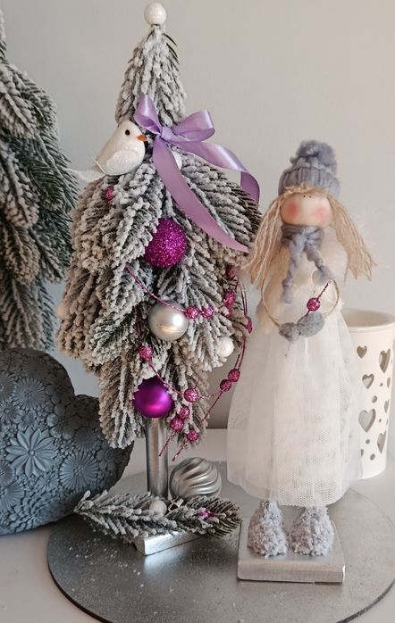 Ялиночка з янголом та гірляндою USB