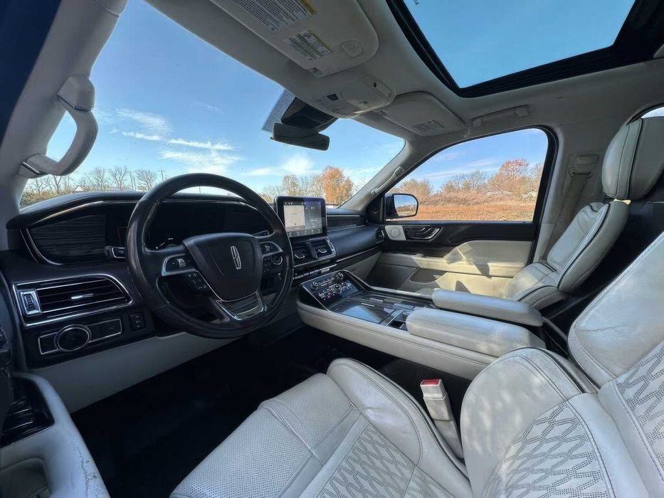 Lincoln Navigator Black Label      2018