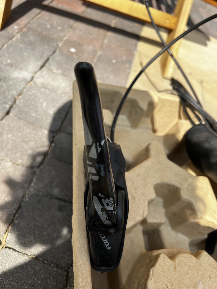 Klamkomanetki Sram Force 22 / zaciski Sram Red
