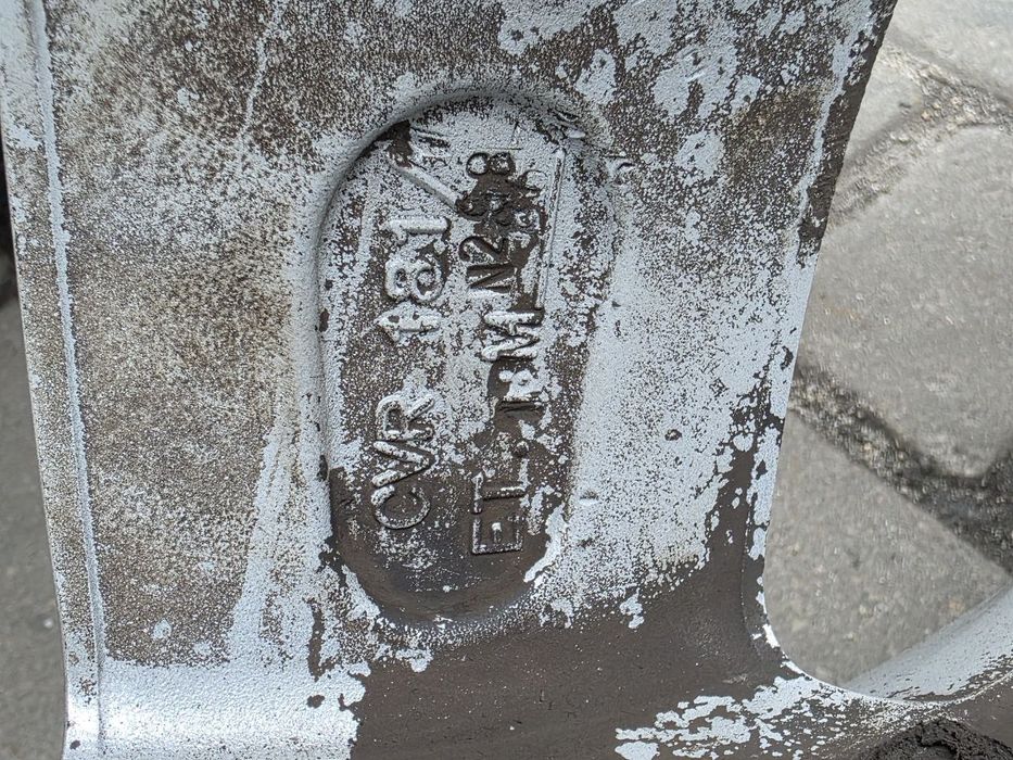 5×120R16 ET18 7J Диски BMW Opel vivaro Volkswagen T5
L
Opel Insig