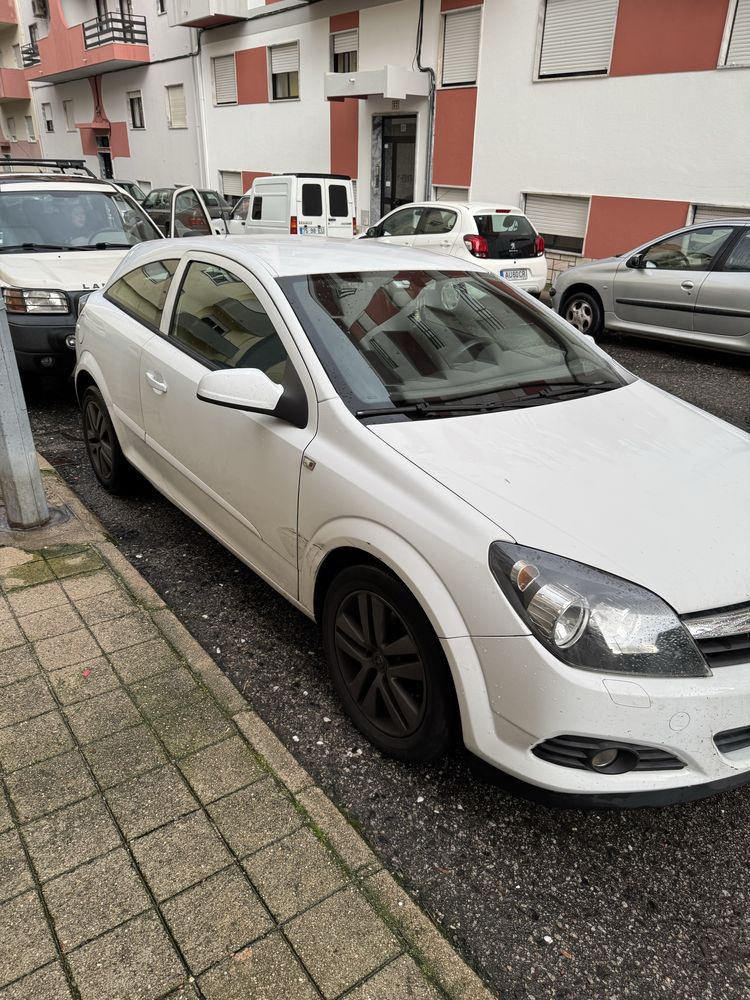 Opel Astra 1.7 GTC