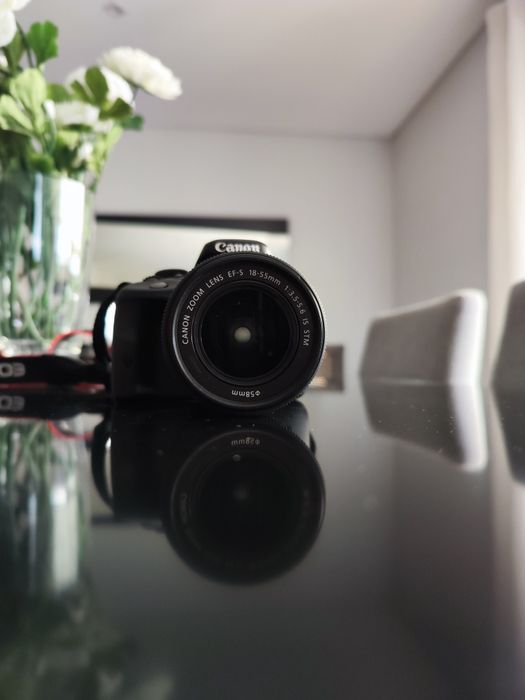 Máquina Fotográfica Canon EOS 100D *como Nova*