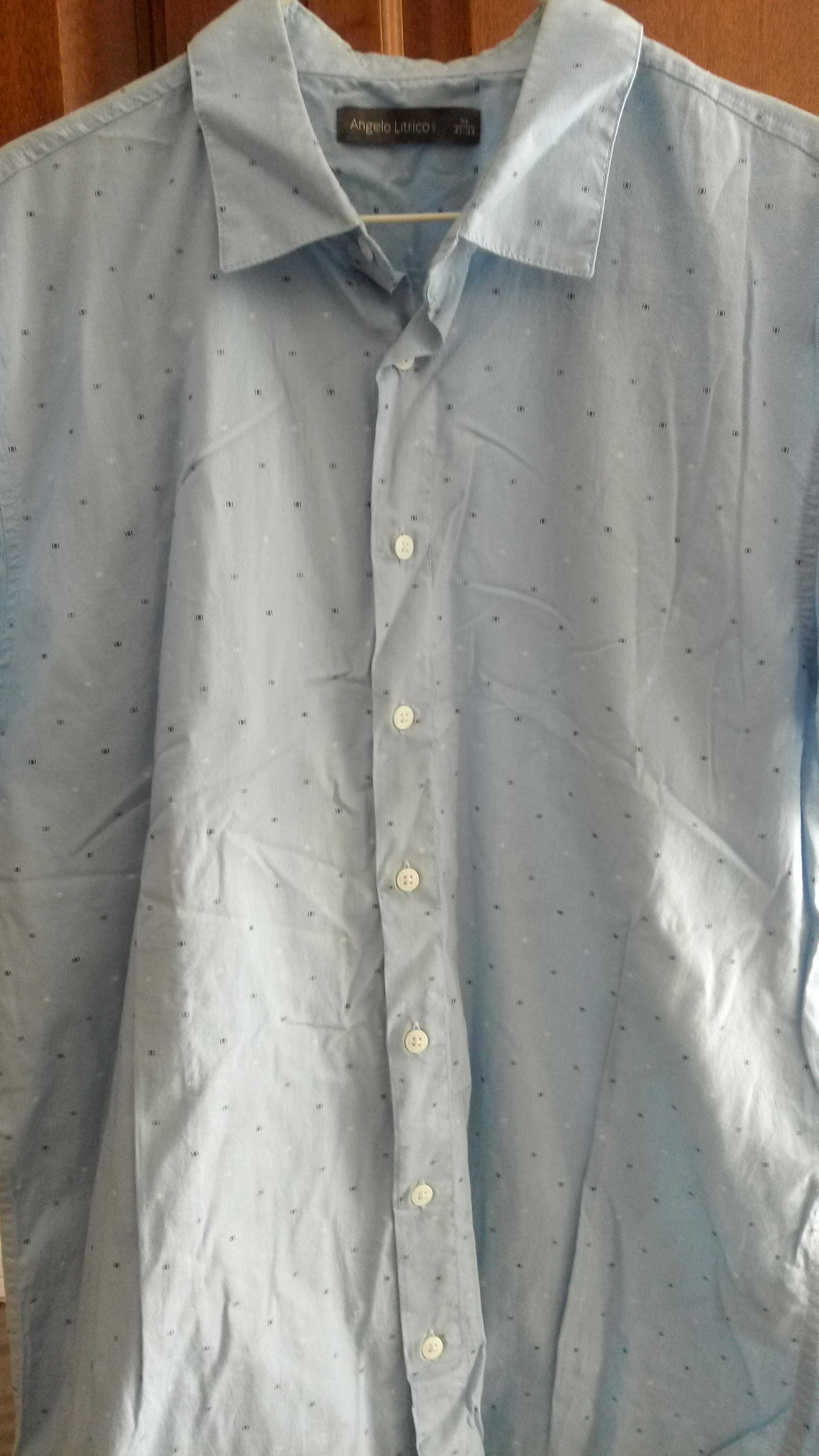 Vende se camisas a bom preço