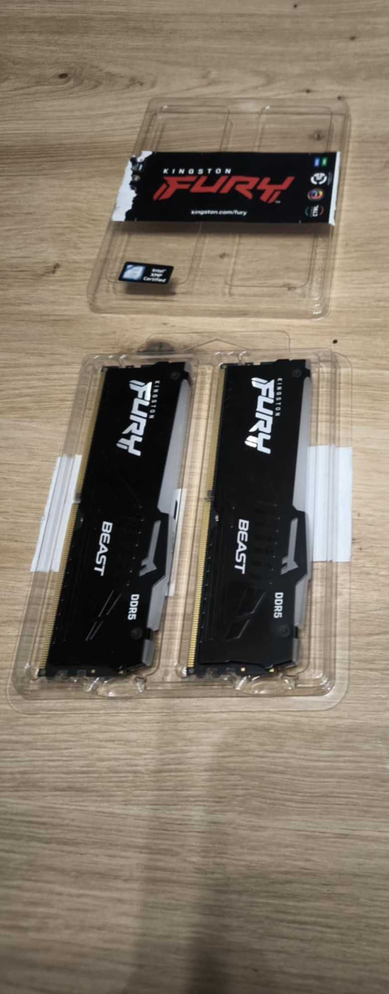 Pamięć Kingston Fury Beast RGB, DDR5, 2 x 16GB, 5200MHz, CL40 ( 32GB )
